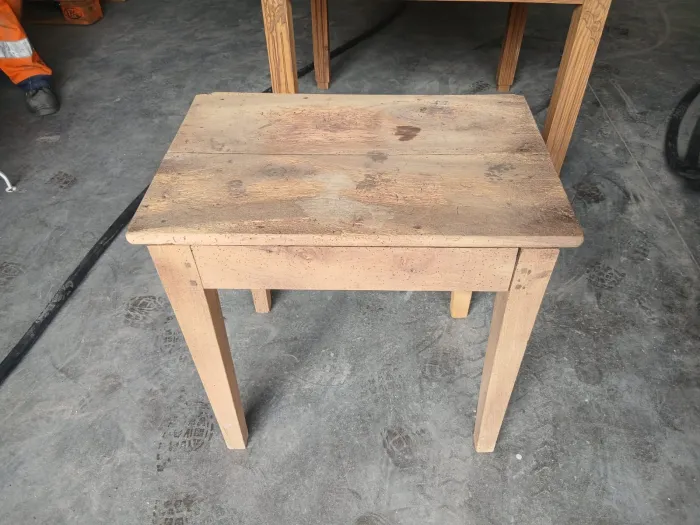 Table en bois